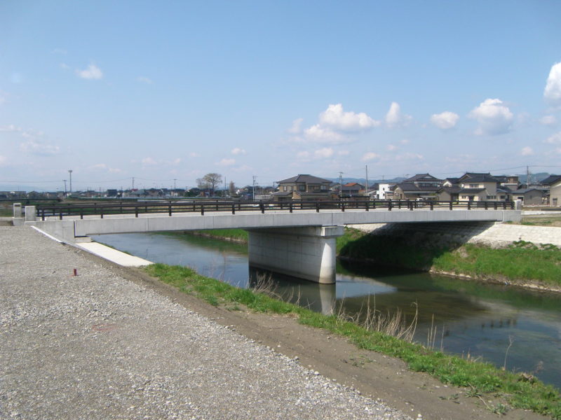 高岡環状線道路改築祖父川副道橋Ｂライン上部工工事